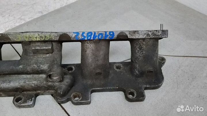 Впускной коллектор 9129401