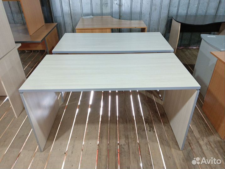 Стол офисный бу. Доставка бесплатно