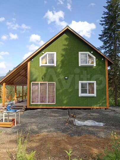 Коттедж 153 м² на участке 12 сот.