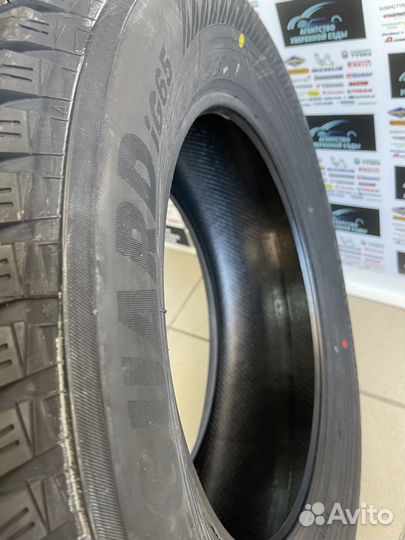 Yokohama IceGuard Stud IG65 235/60 R17 106T
