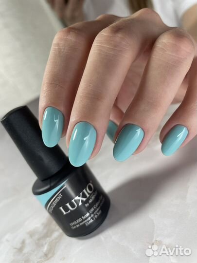 Маникюр в студии