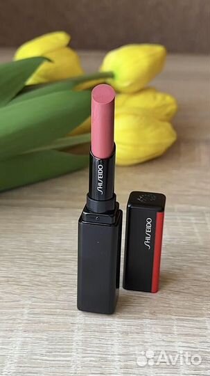 Shiseido атласная помада тон 210 j-pop