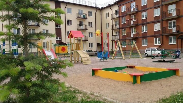 2-к. квартира, 49,4 м², 2/4 эт.