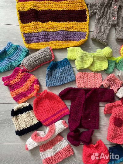 Вязаные вещи на куклу
