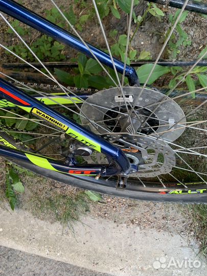 GT avalanche Elite 27.5 M