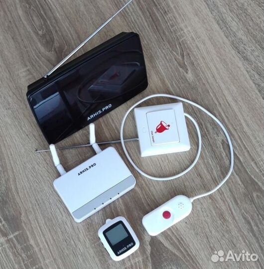 Система палатной сигнализации кнпока табло