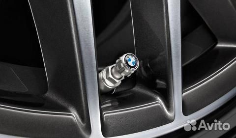 Колпачки BMW M на нипеля колесного диска