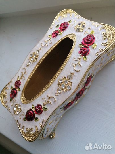 Салфетница шикарная