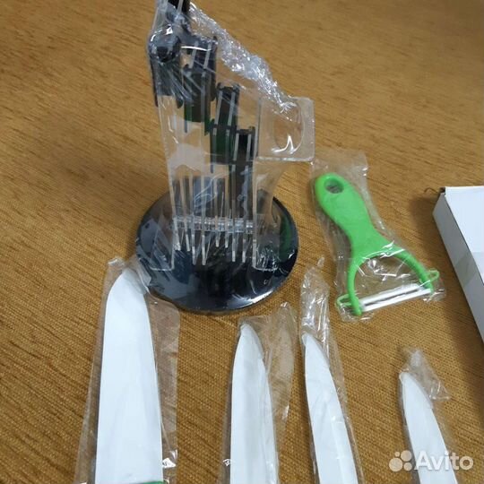 Новый набор керамических ножей