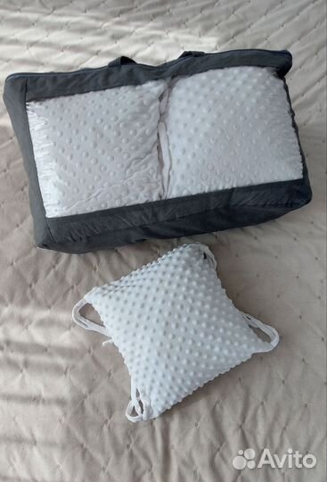 Комплект бортиков в кроватку