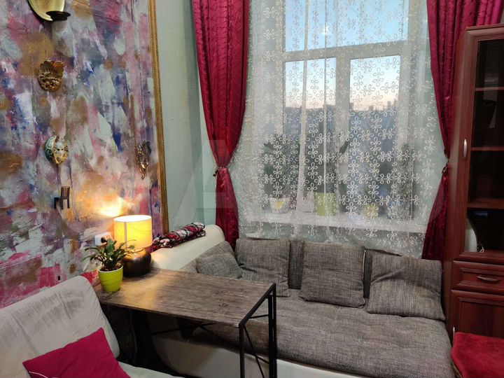 Комната 20 м² в 4-к., 4/5 эт.