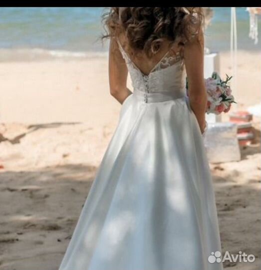 Свадебное платье 42 44