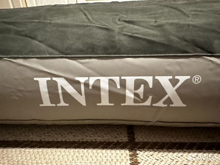 Надувной матрас intex