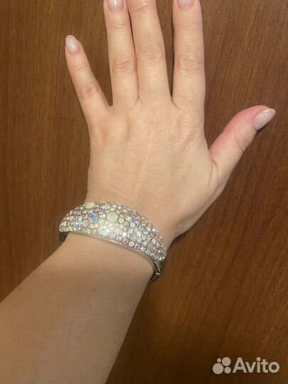 Браслет на руку. Swarovski