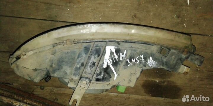 Фара передняя левая Ford Mondeo II 305235441