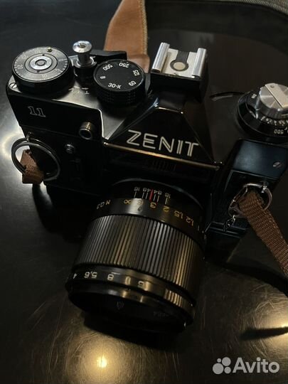 Пленочный фотоапарат Zenit 11