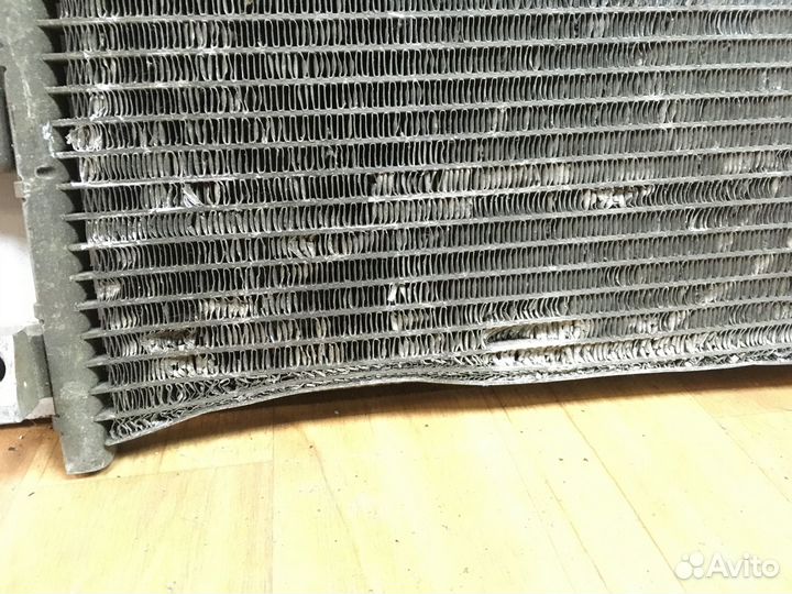 Радиатор кондиционера (конденсер) Mitsubishi Outla