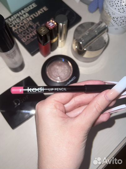 Kodi карандаш для губ Lip Pencil 14L K