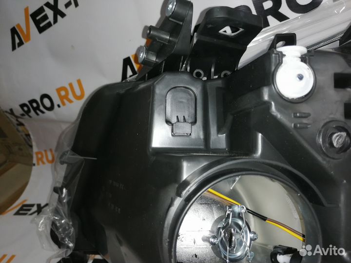 Фара правая citroen jumper \ boxer BSG25800023