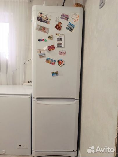 Холодильник двухкамерный бу