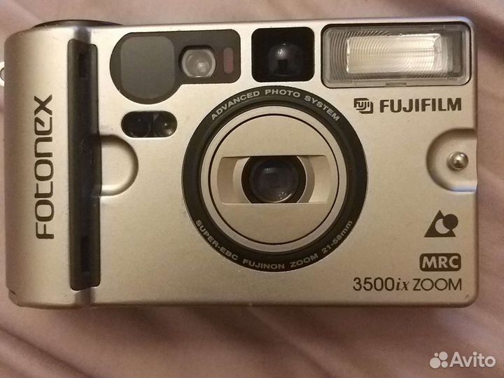 Пленочный фотоаппарат