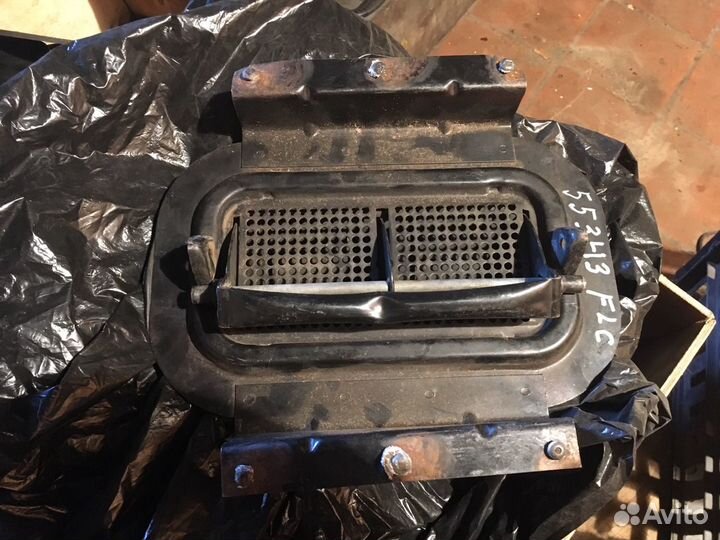 Продам лючок на фредлайнер