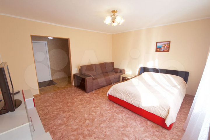 2-к. квартира, 71 м², 2/10 эт.