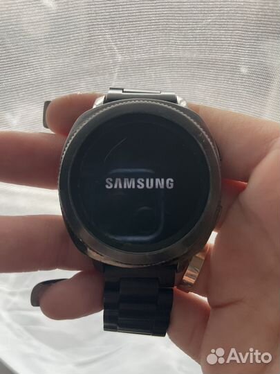 Часы samsung Gear sport
