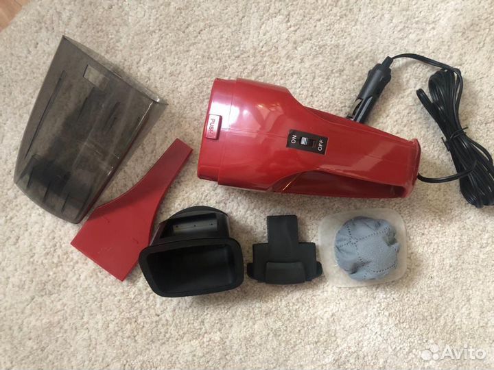 Автомобильный пылесос