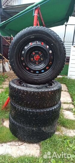 Nokian Tyres Hakkapeliitta 4 205/55 R16