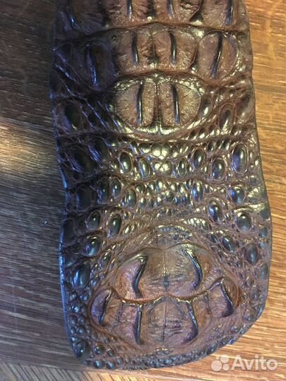 Ремень женский из крокодила