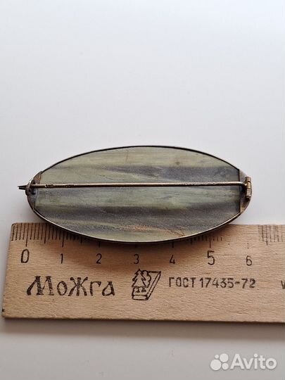 Серебряная брошь СССР яшмой