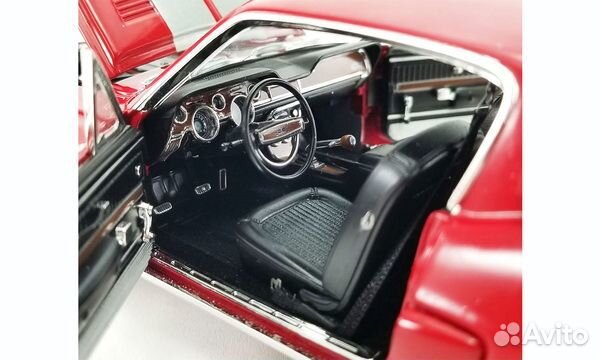 Shelby GT500 KR Restomod New School 1/18 acme