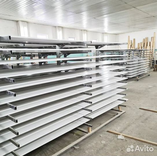 Доска окрашенная фасадная ворс и гладкостроганная