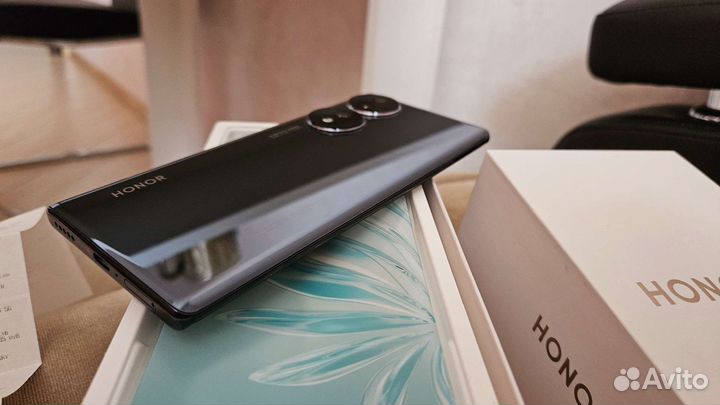Honor 70 идельный, с чеком