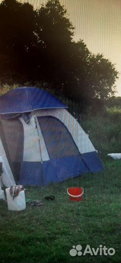 Огромная палатка