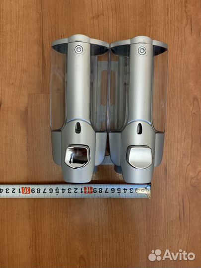 Дозатор для жидкого мыла двойной настенный