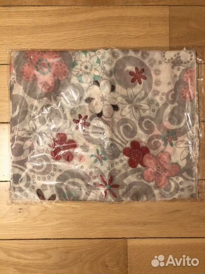 Шарф из овечьей шерсти тонкий