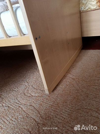 Детская кроватка