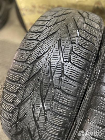 Nokian Tyres Hakkapeliitta R2 SUV 235/60 R18