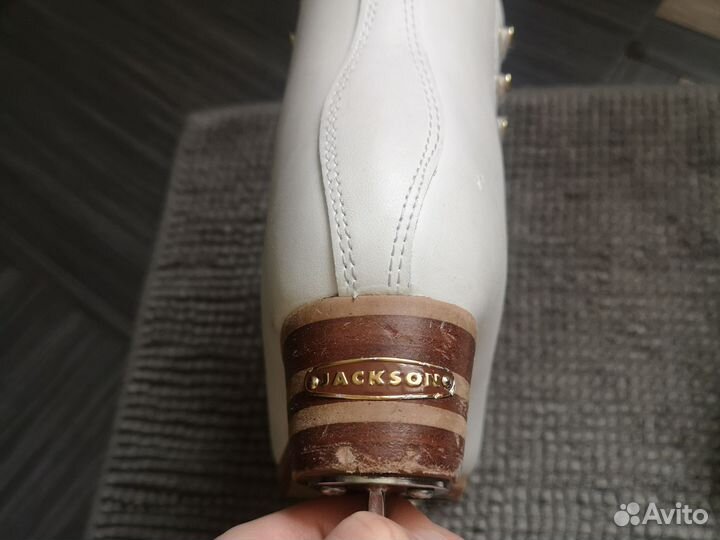 Коньки профессиональные Jackson elle 31