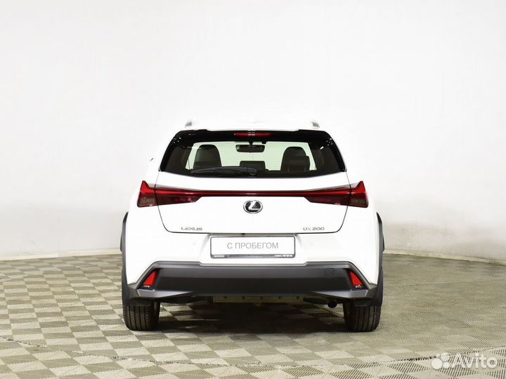 Lexus UX 2.0 CVT, 2021, 13 300 км