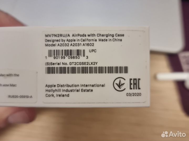 Airpods наушник левый и кейс