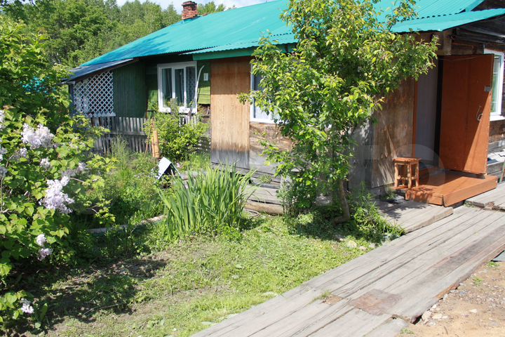 Дом 50,5 м² на участке 11,43 га