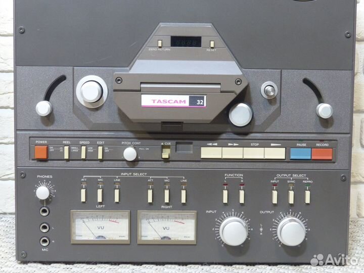 Tascam 32 zxl238 220V Экселлент