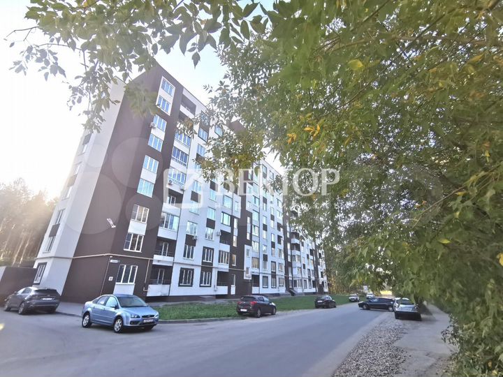 2-к. квартира, 66 м², 1/9 эт.