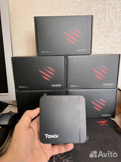 Smart tv приставка Tanix w2