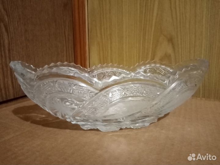 Хрустальная ваза 