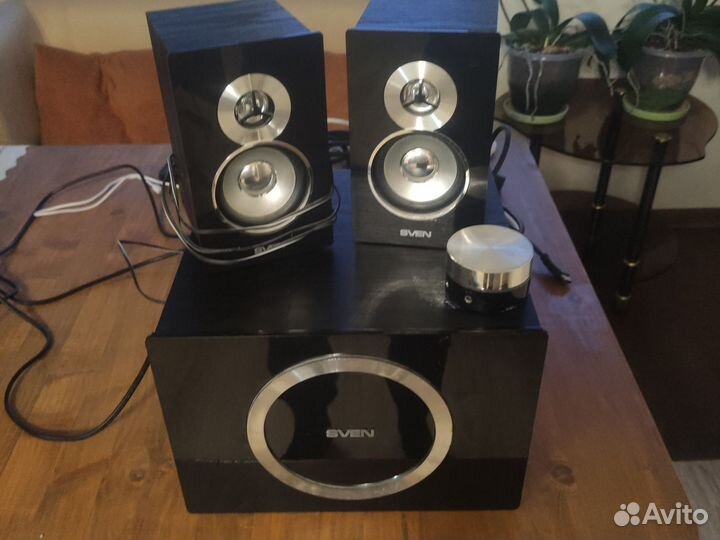 Акустические колонки