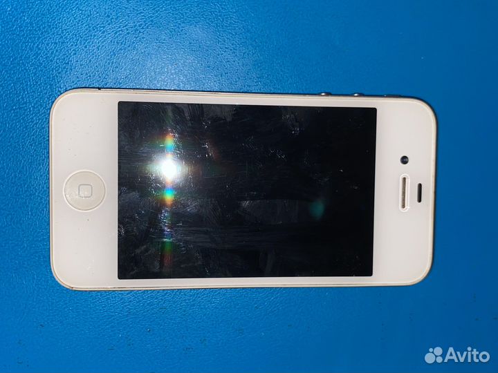 iPhone 4, 8 ГБ